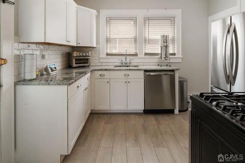 10 Main St, Helmetta, NJ 08828 photo 15
