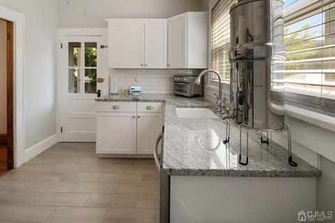 10 Main St, Helmetta, NJ 08828 photo 17