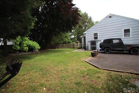 92 Conover Pl, Middlesex, NJ 08846 photo 7