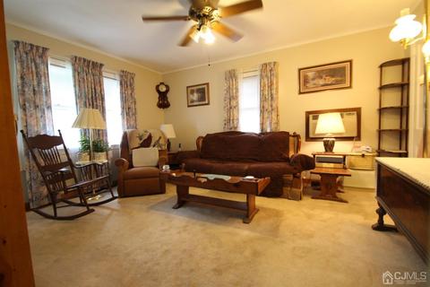 92 Conover Pl, Middlesex, NJ 08846 photo 9