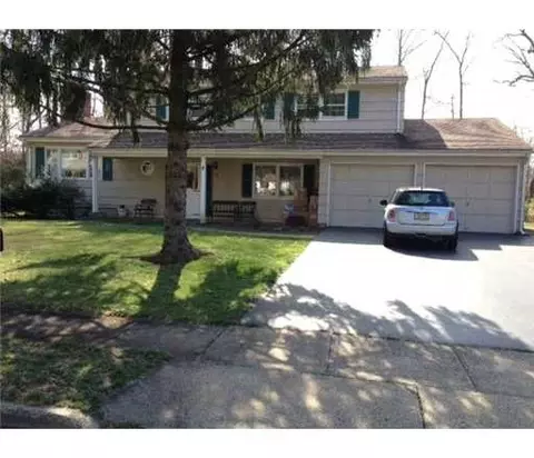 19 Highpoint Dr, Edison, NJ 08820 photo 3