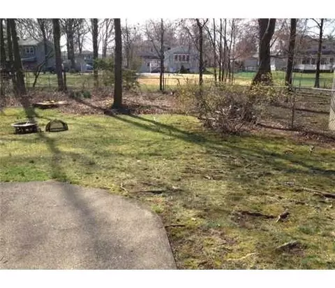 19 Highpoint Dr, Edison, NJ 08820 photo 7