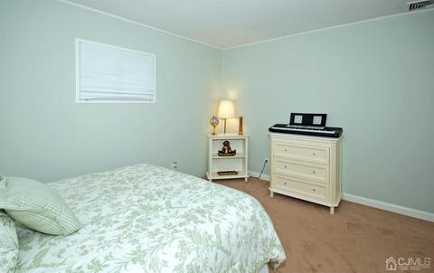 44 Ramsey Rd, Middlesex, NJ 08846 photo 9