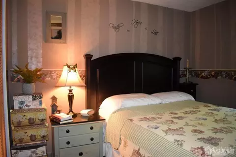 26 Baker Dr, Helmetta, NJ 08828 photo 11