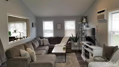 21 Colfax Rd, Edison, NJ 08817 photo 15