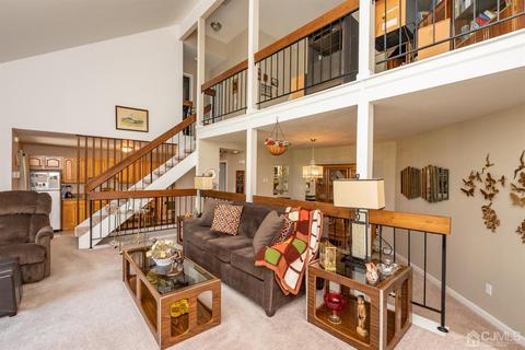 118 Westgate Dr, Edison, NJ 08820 photo 17