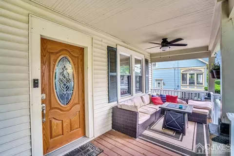 146 Vogel Pl, Middlesex, NJ 08846 photo 3