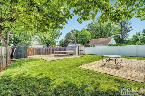 146 Vogel Pl, Middlesex, NJ 08846 photo 29