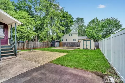146 Vogel Pl, Middlesex, NJ 08846 photo 22