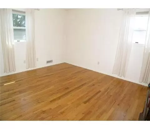 3 Desser Pl, Edison, NJ 08817 photo 7