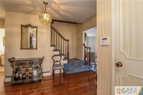 7 Devon Rd, Edison, NJ 08820 photo 5