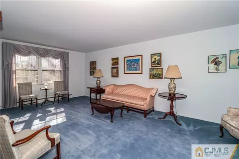 7 Devon Rd, Edison, NJ 08820 photo 6