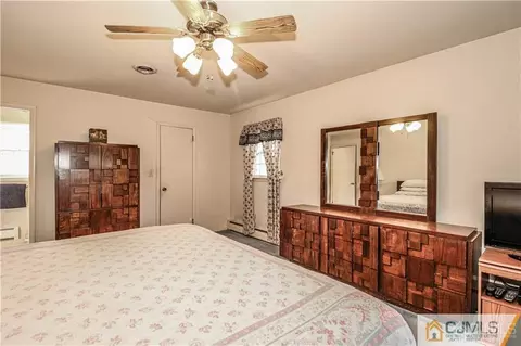 7 Devon Rd, Edison, NJ 08820 photo 21
