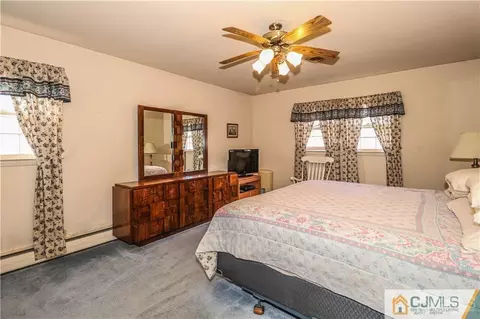 7 Devon Rd, Edison, NJ 08820 photo 20
