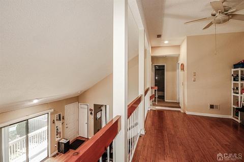 175 E Westgate Dr, Edison, NJ 08820 photo 18