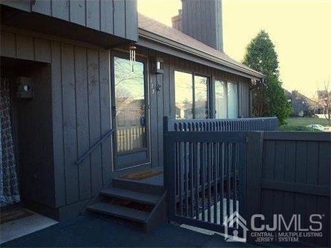 175 E Westgate Dr, Edison, NJ 08820 photo 2