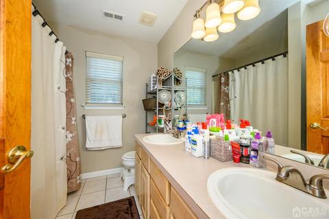 150 Oak Leaf Rd, Berlin, NJ 08009 photo 25