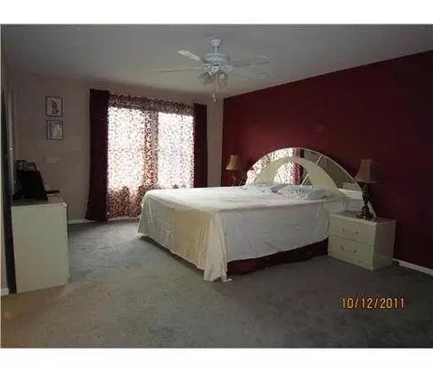 3903 Spring Brook Dr, Edison, NJ 08820 photo 6
