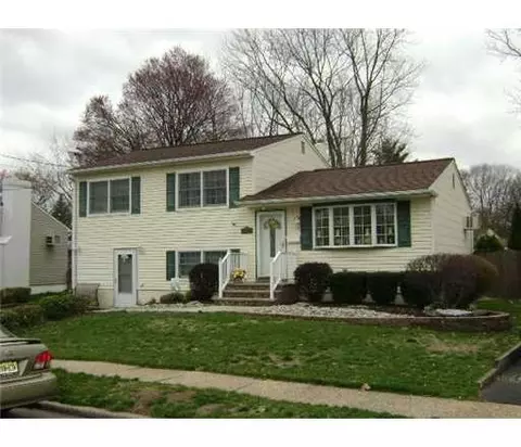 30 Baldwin Rd, Edison, NJ 08817 photo 1