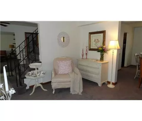 6 Harmon Rd, Edison, NJ 08837 photo 6