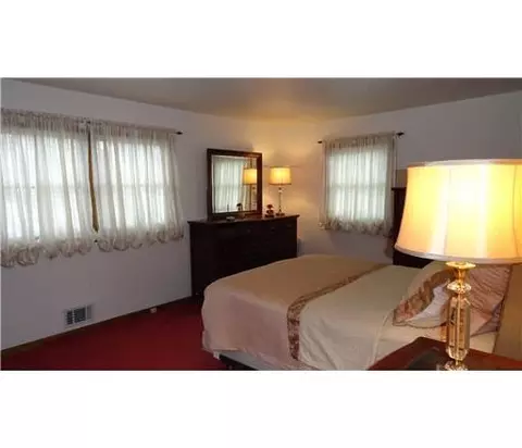 6 Harmon Rd, Edison, NJ 08837 photo 13