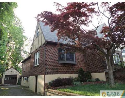 59 Pleasant Ave, Edison, NJ 08837 photo 2