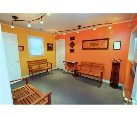 386 Plainfield Rd, Edison, NJ 08820 photo 15