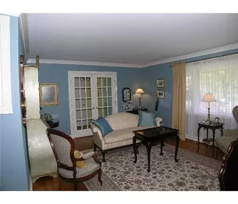 386 Plainfield Rd, Edison, NJ 08820 photo 7