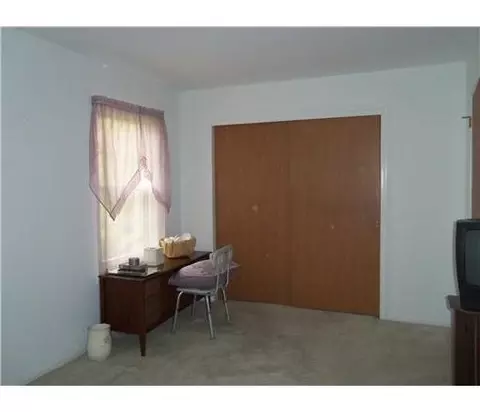 603 Maplecrest Rd, Edison, NJ 08820 photo 8