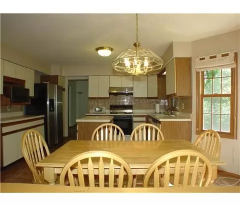 25 Harold Ave, Edison, NJ 08820 photo 7