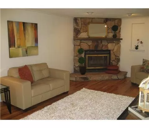 3 Fielding Pl, Edison, NJ 08820 photo 6