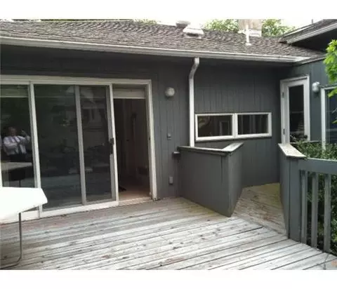 20 Brookfall Rd, Edison, NJ 08817 photo 2
