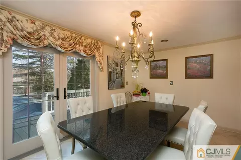 8 Willow Dr, Edison, NJ 08820 photo 26