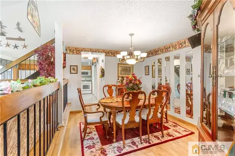 131 Westgate Dr, Edison, NJ 08820 photo 9