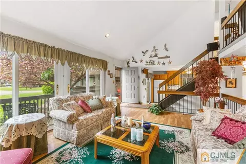 131 Westgate Dr, Edison, NJ 08820 photo 11