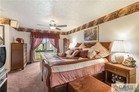 131 Westgate Dr, Edison, NJ 08820 photo 17