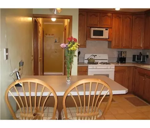 515 Melrose Ave, Middlesex, NJ 08846 photo 9