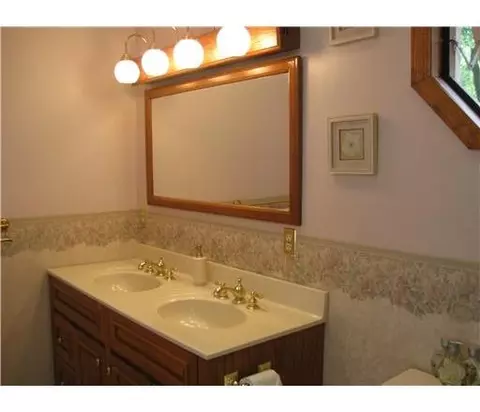 515 Melrose Ave, Middlesex, NJ 08846 photo 18
