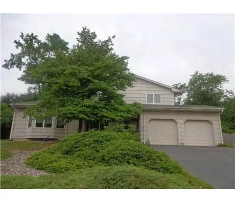 31 Scheid Dr, NJ 08859 photo 1