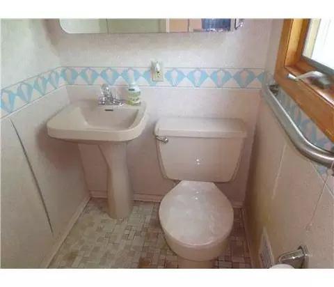 31 Scheid Dr, NJ 08859 photo 8