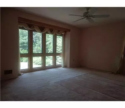 31 Scheid Dr, NJ 08859 photo 13