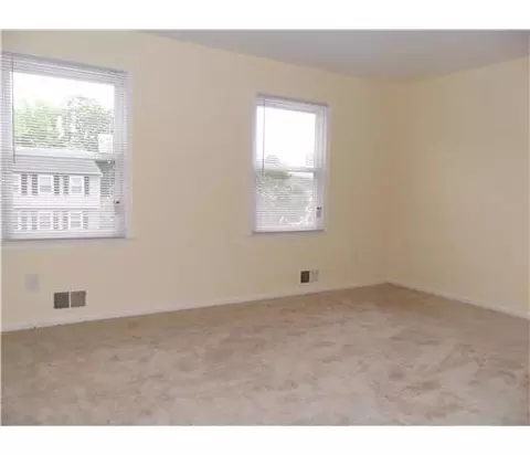 6 Yardley St, Edison, NJ 08820 photo 14