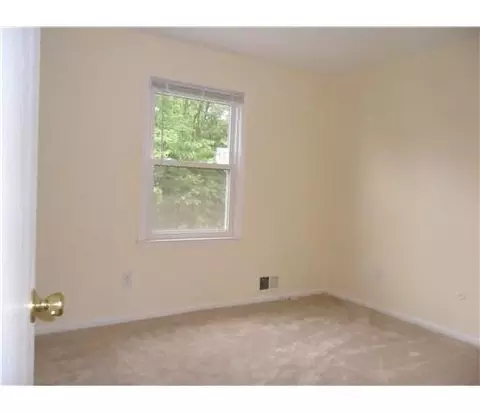 6 Yardley St, Edison, NJ 08820 photo 17