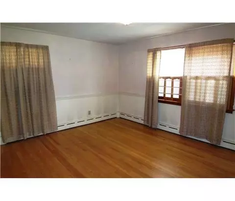 58 Tower Rd, Edison, NJ 08820 photo 7