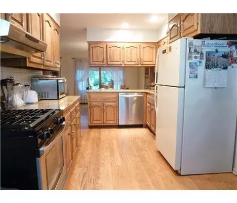166 Prospect Ave, Edison, NJ 08817 photo 3