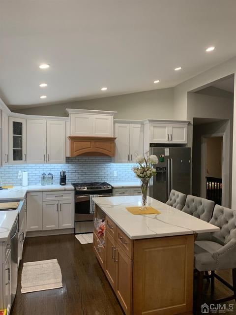 75 Harmon Rd, Edison, NJ 08837 photo 10