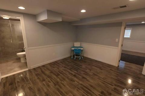 75 Harmon Rd, Edison, NJ 08837 photo 31