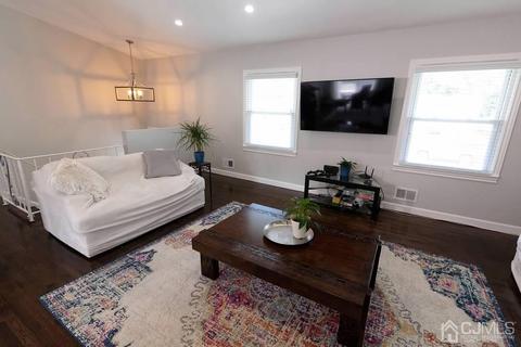 75 Harmon Rd, Edison, NJ 08837 photo 13