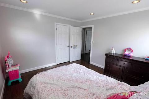 75 Harmon Rd, Edison, NJ 08837 photo 23