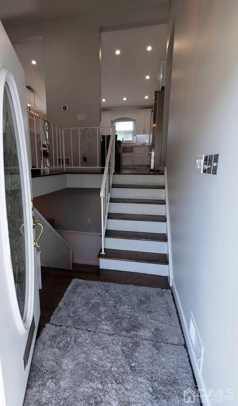 75 Harmon Rd, Edison, NJ 08837 photo 18